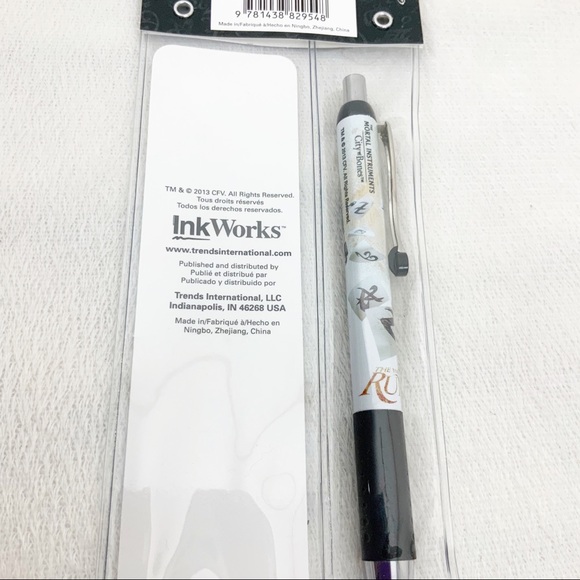 Mortal Instruments City of Bones Gel Pen & Bookmark Set Clary Fray Lily Collins - Picture 7 of 7